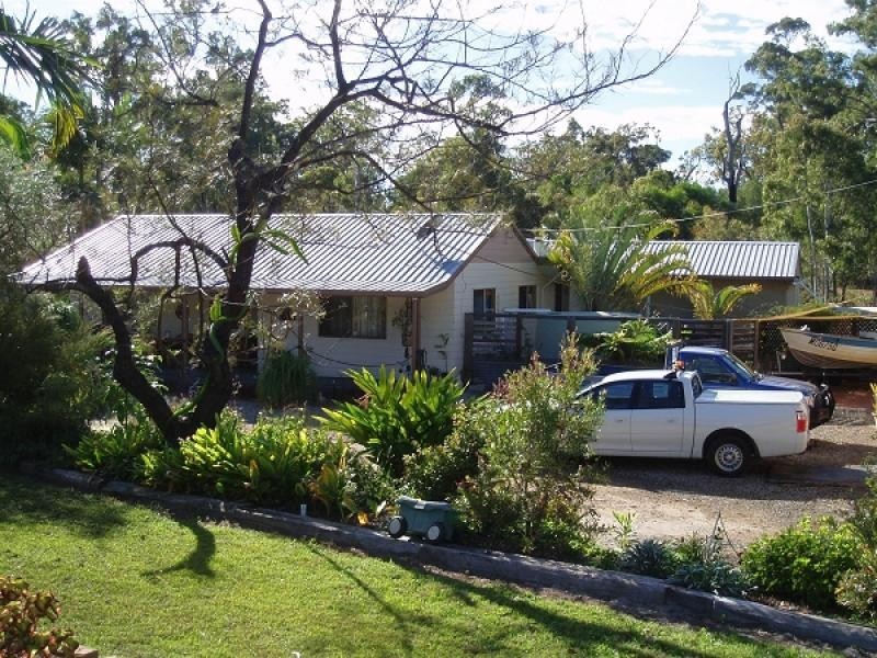 9 LORIKEET DRIVE, Burrum Heads QLD 4659