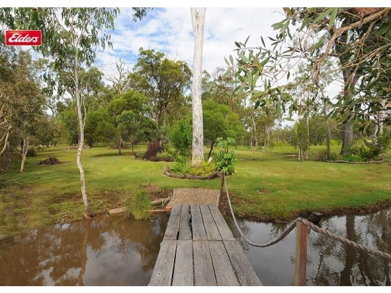 9 LORIKEET DRIVE, Burrum Heads QLD 4659