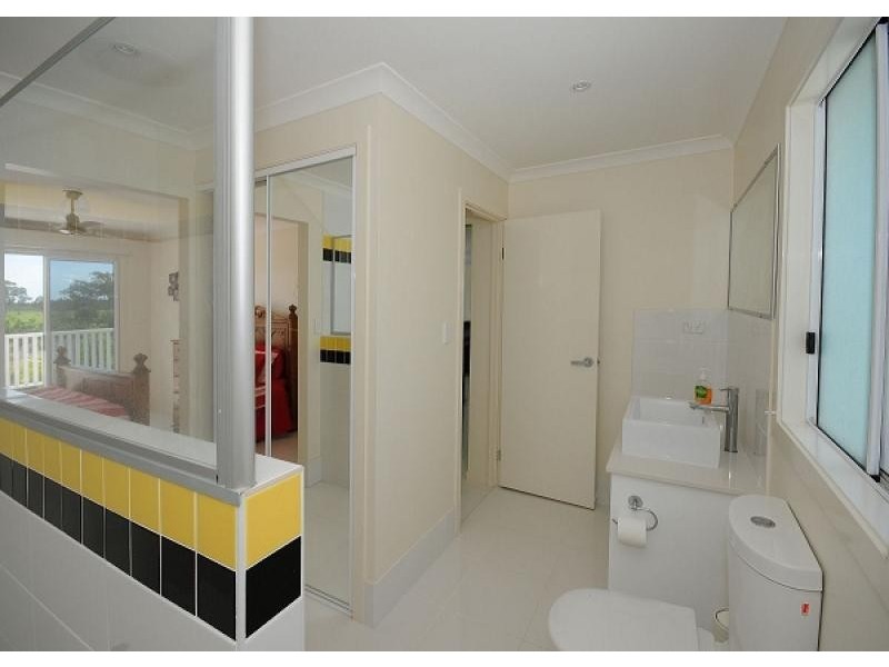 24 Sandcastles Circuit, Burrum Heads QLD 4659