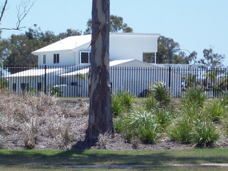 24 Sandcastles Circuit, Burrum Heads QLD 4659