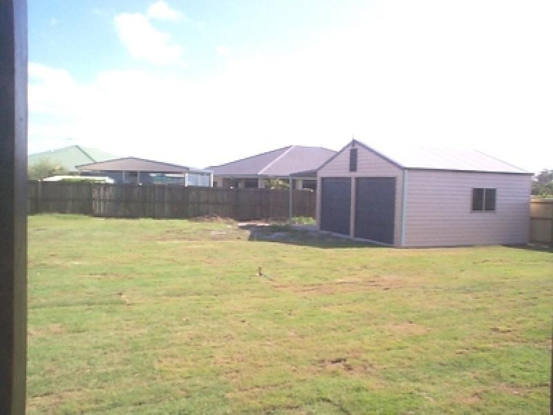 53 Sunrise Crescent, Burrum Heads QLD 4659