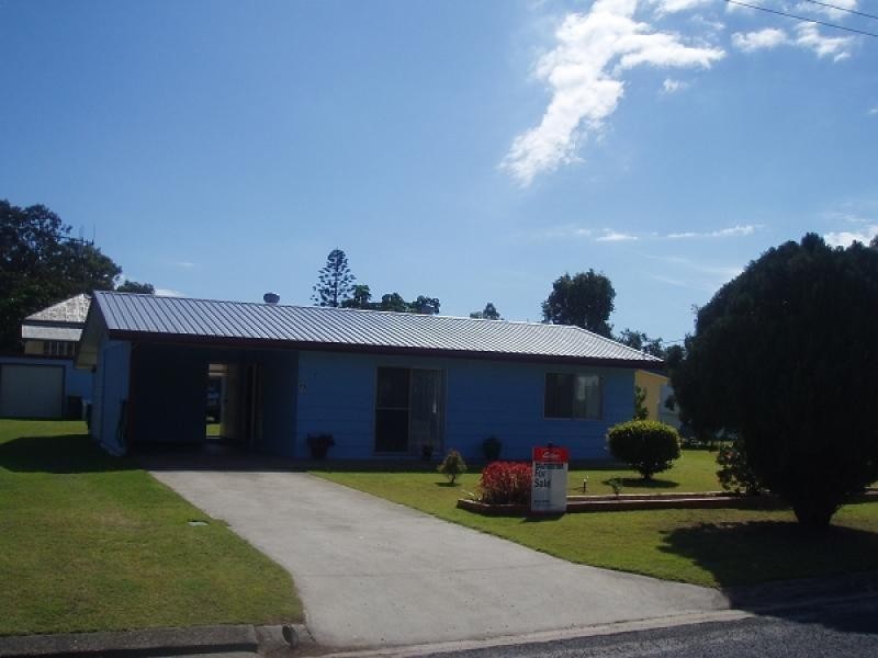 11 Boronia Street, Burrum Heads QLD 4659