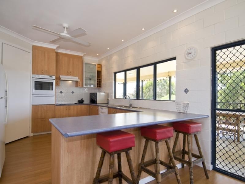 6 Tamarind Close, Burrum Heads QLD 4659