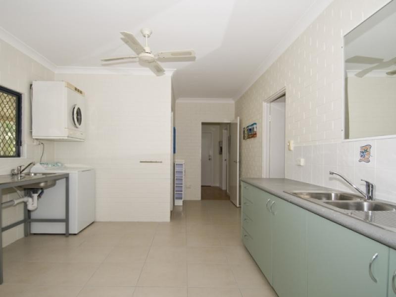 6 Tamarind Close, Burrum Heads QLD 4659