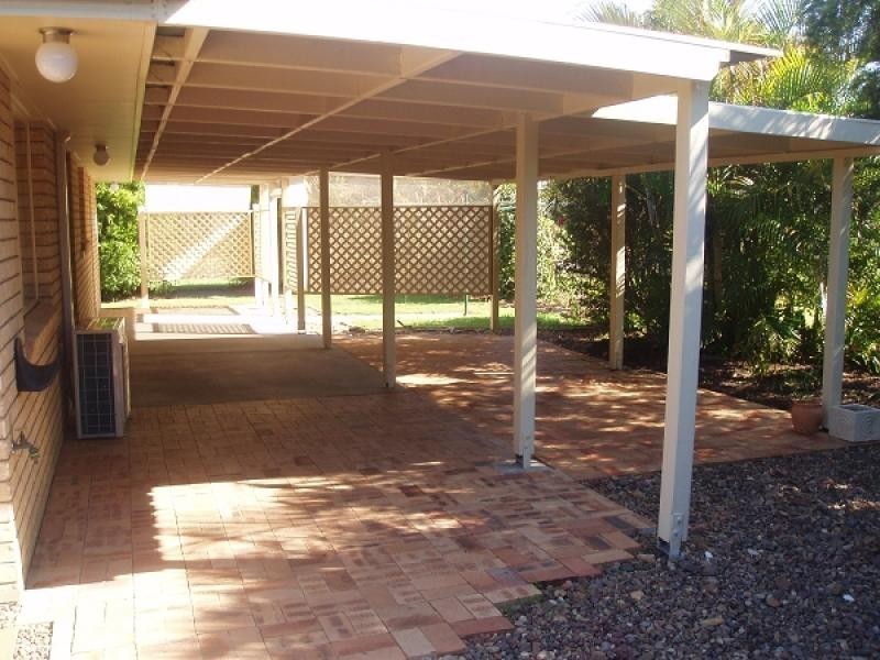 2 AMBER COURT, Burrum Heads QLD 4659