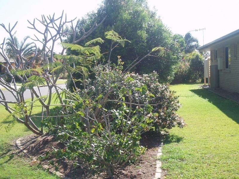 2 AMBER COURT, Burrum Heads QLD 4659