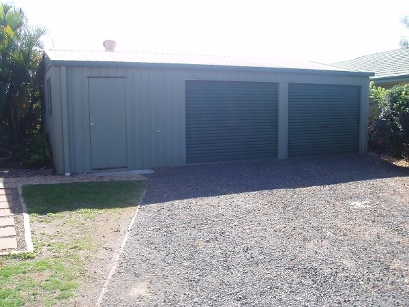 2 AMBER COURT, Burrum Heads QLD 4659