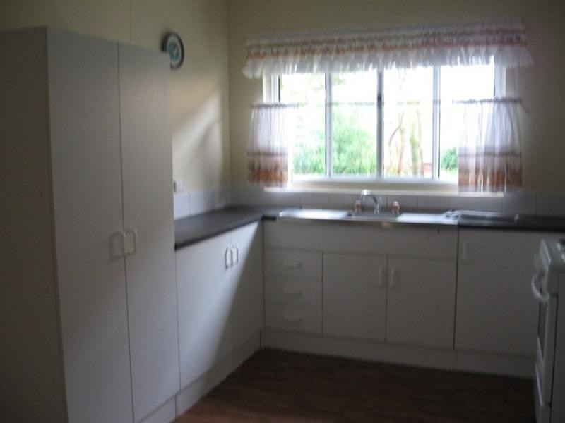 17 Howard Street, Burrum Heads QLD 4659