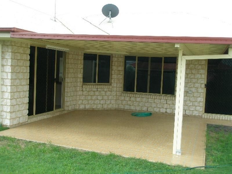 12 Krista Court, Burrum Heads QLD 4659