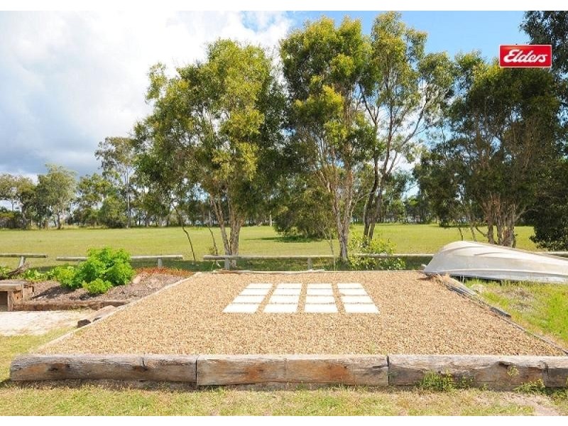 60 Traviston Way, Burrum Heads QLD 4659