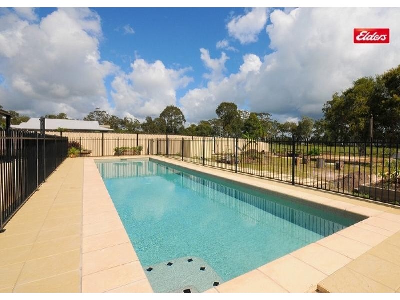 60 Traviston Way, Burrum Heads QLD 4659