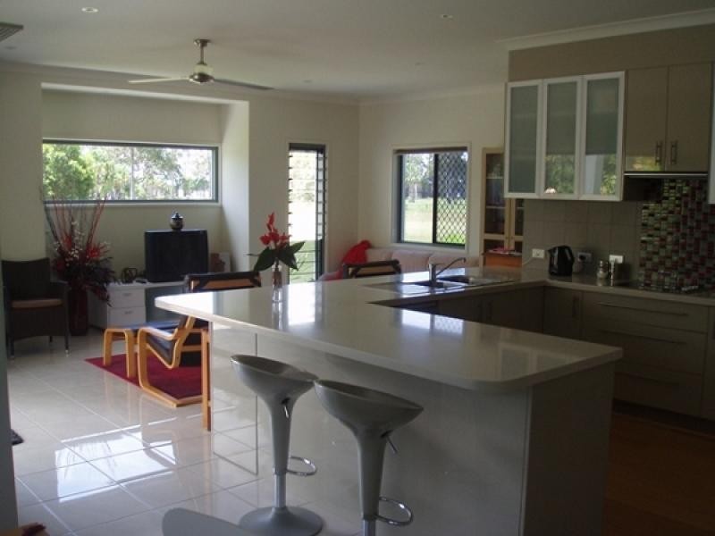 42 TRAVISTON WAY, Burrum Heads QLD 4659