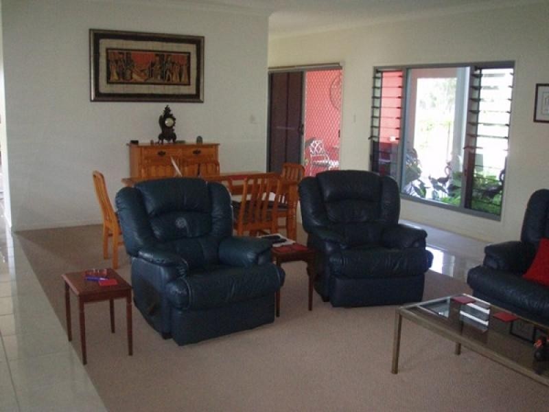 42 TRAVISTON WAY, Burrum Heads QLD 4659