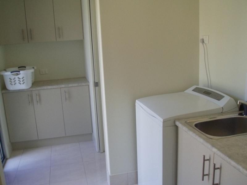 42 TRAVISTON WAY, Burrum Heads QLD 4659