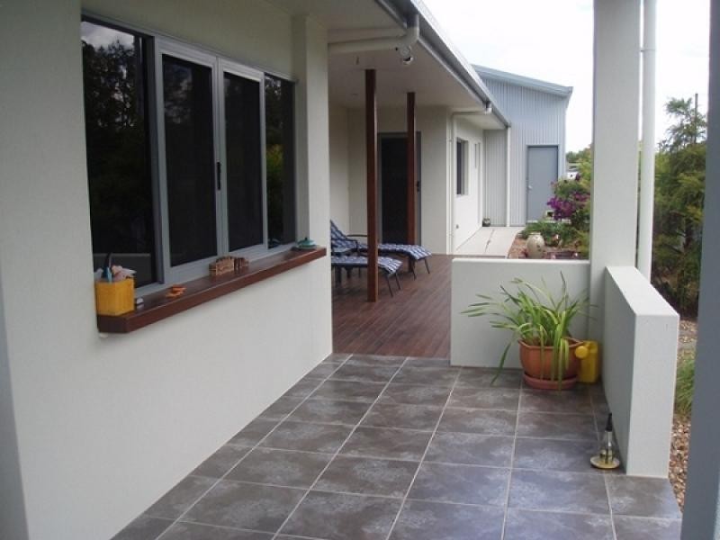 42 TRAVISTON WAY, Burrum Heads QLD 4659