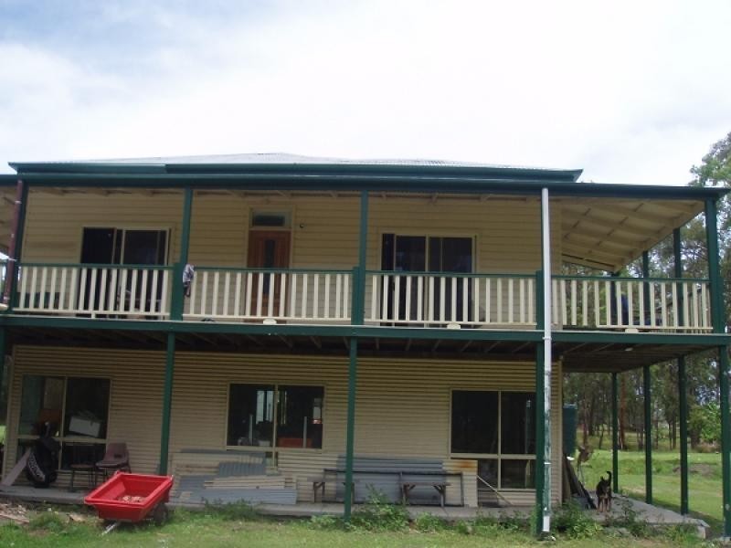 18 Miller Cres, Burrum Heads QLD 4659