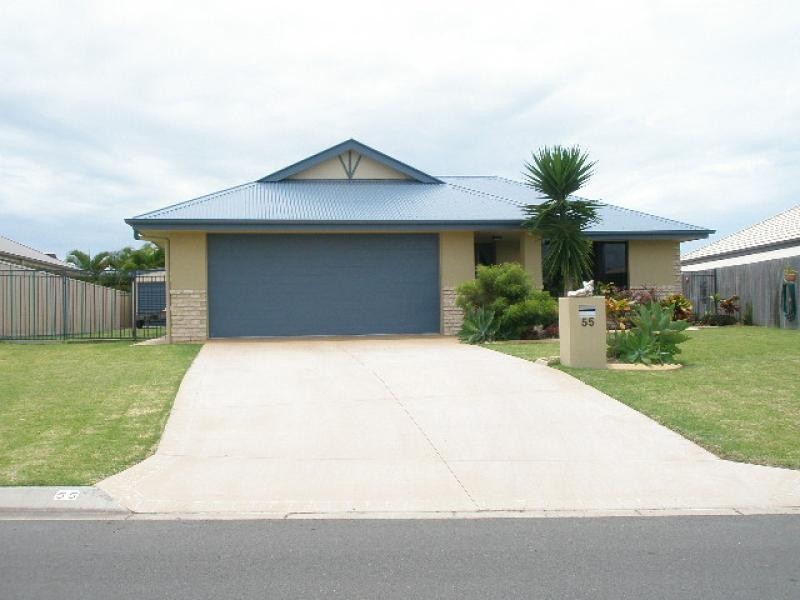 55 Lucas Drive, Burrum Heads QLD 4659