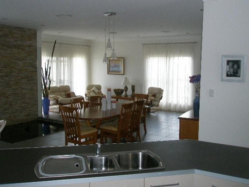 6 Krista Court, Burrum Heads QLD 4659