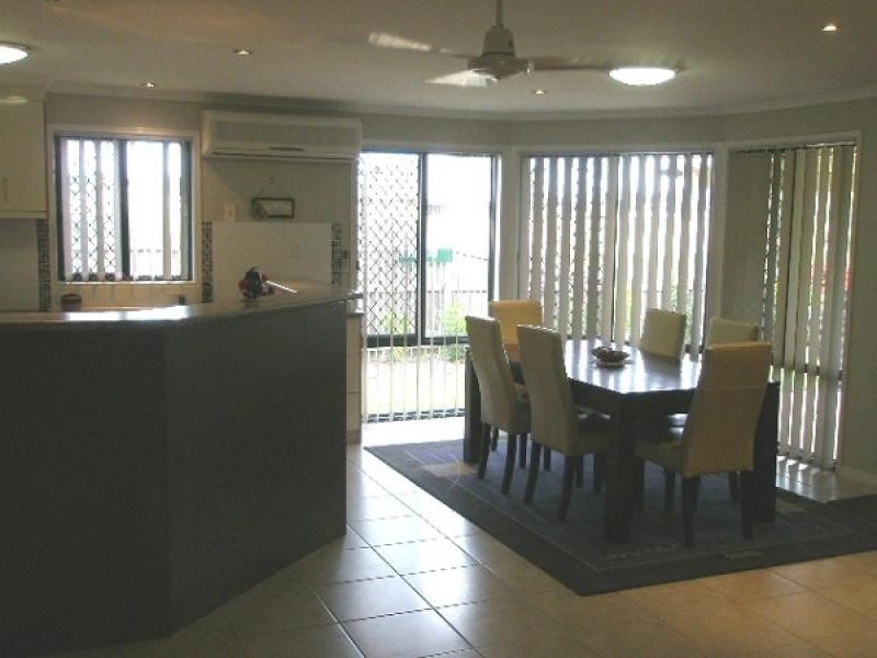 23 Lakes Boulevard, Burrum Heads QLD 4659