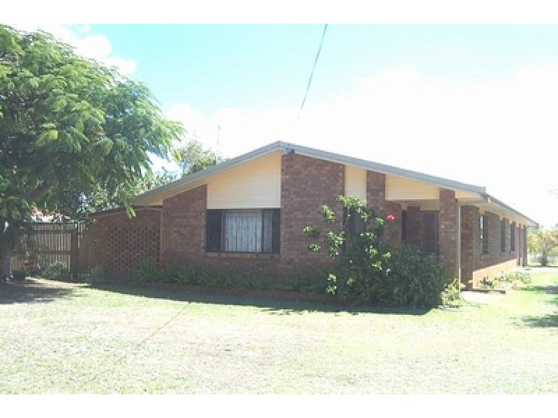 43 Burrum Heads Road, Burrum Heads QLD 4659