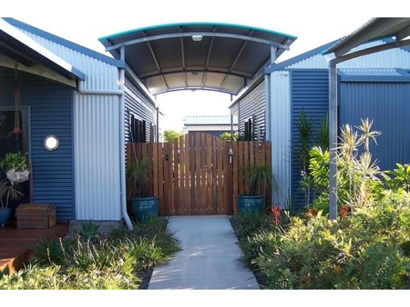 5 Beach Drive, Burrum Heads QLD 4659