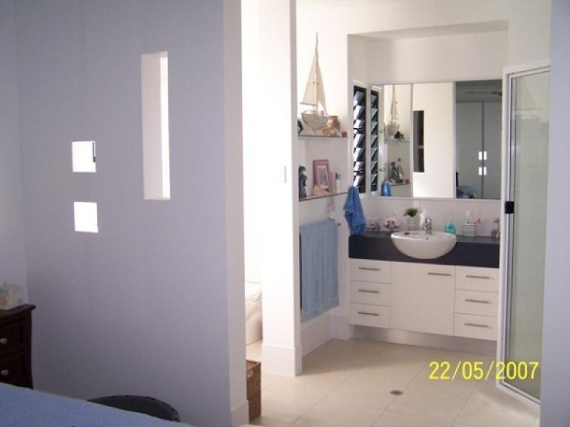 5 Beach Drive, Burrum Heads QLD 4659