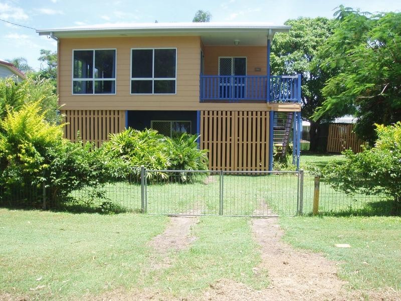 179 Burrum Street, Burrum Heads QLD 4659