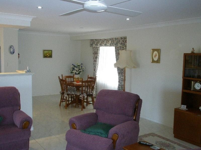 10 Barramundi Drive, Burrum Heads QLD 4659