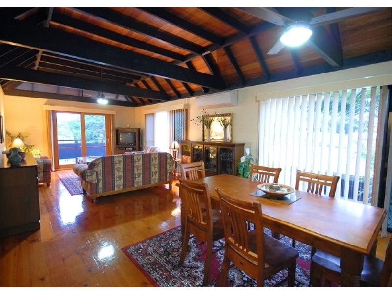 18 Ries Road, Toogoom QLD 4655