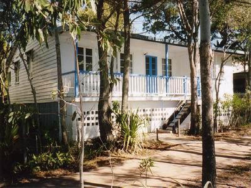 54 BURRUM ST, Burrum Heads QLD 4659