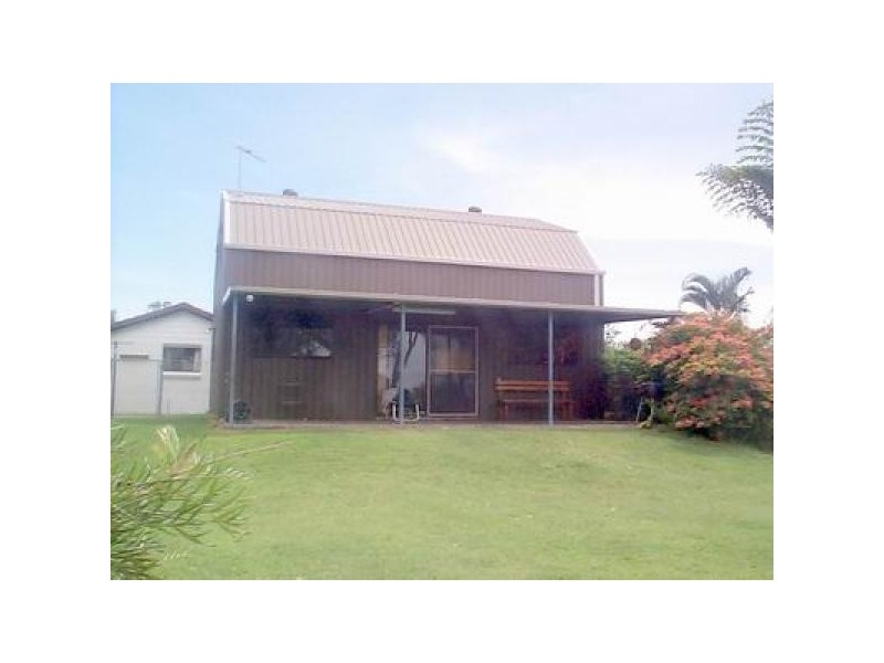 146 Burrum Street, Burrum Heads QLD 4659