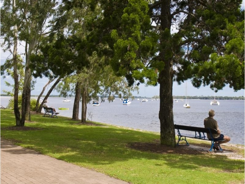 6 Burrum Street, Burrum Heads QLD 4659