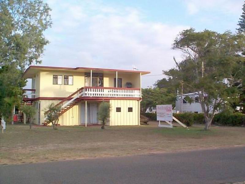 31 HOWARD STREET, Burrum Heads QLD 4659
