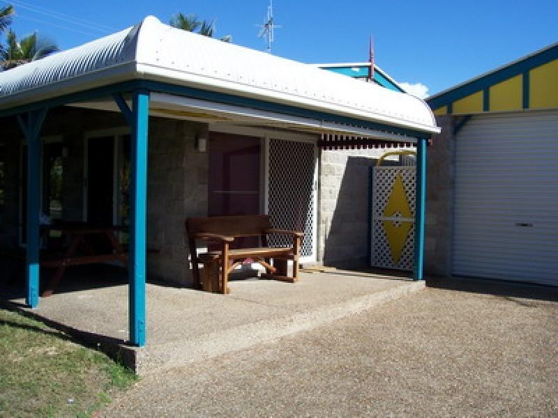 84 Burrum Street, Burrum Heads QLD 4659