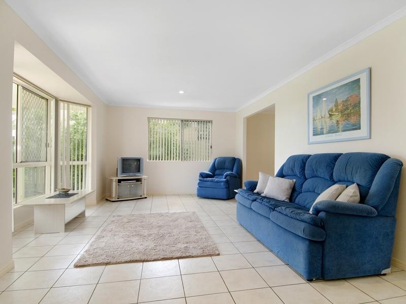 88 Riverview Drive, Burrum Heads QLD 4659
