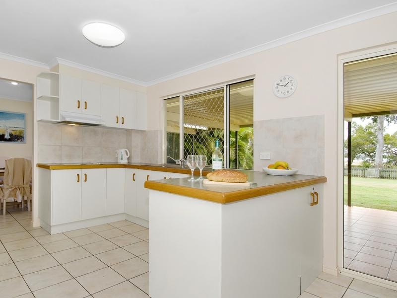 88 Riverview Drive, Burrum Heads QLD 4659