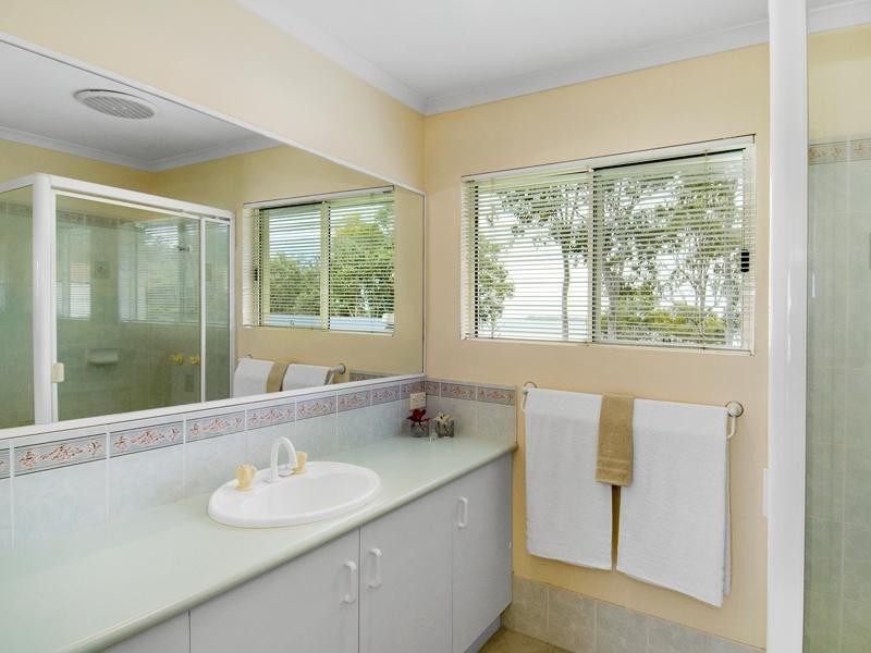 88 Riverview Drive, Burrum Heads QLD 4659