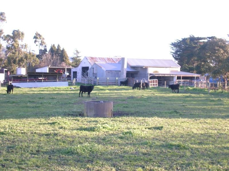 1704 WATERLOO ROAD, Yarragon VIC 3823