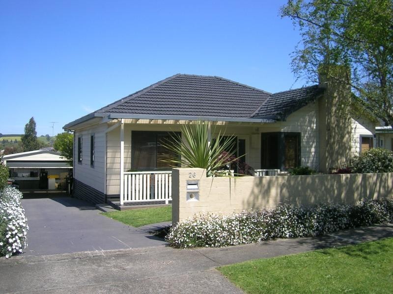 26 WINDSOR AVENUE, Warragul VIC 3820