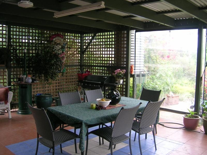 66 YOUNG STREET, Darnum VIC 3822