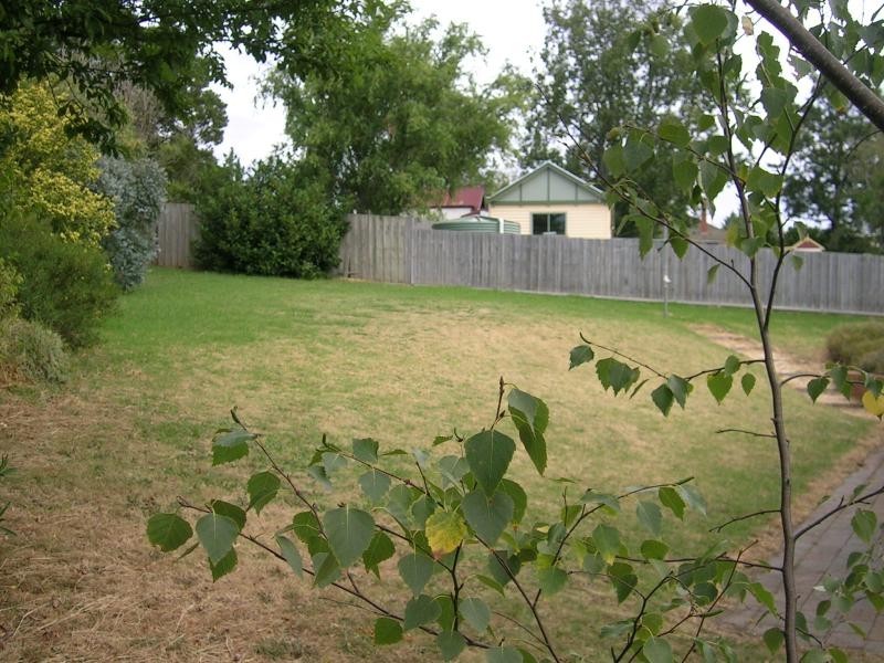 8 CHELSEA COURT, Warragul VIC 3820