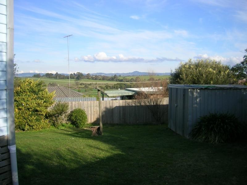 6 Hadlow Street, Warragul VIC 3820