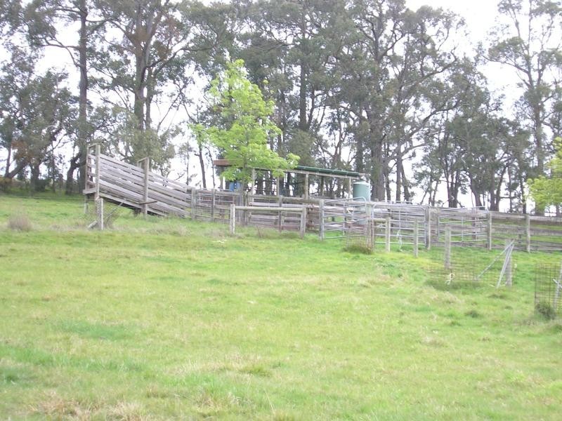 265 Sanders Road, Garfield North VIC 3814