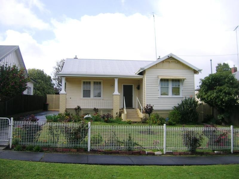 22 Gladstone Street, Warragul VIC 3820
