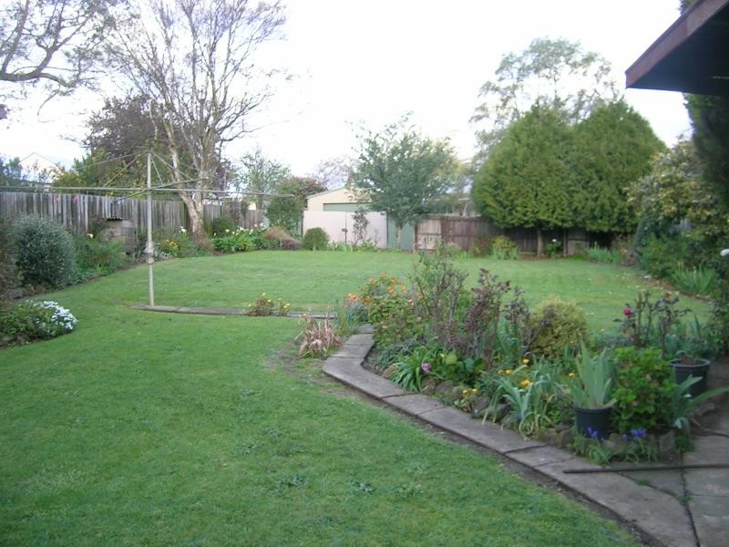 22 Gladstone Street, Warragul VIC 3820