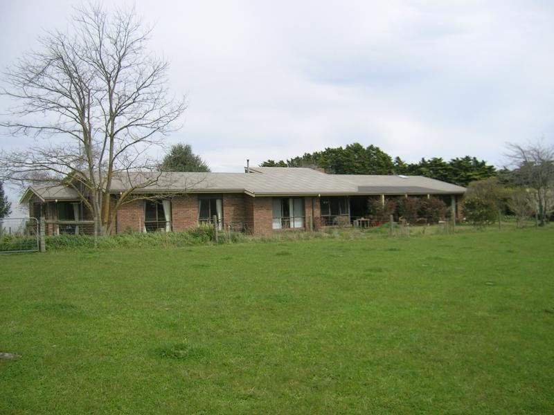 75 McCullochs Road, Neerim East VIC 3831