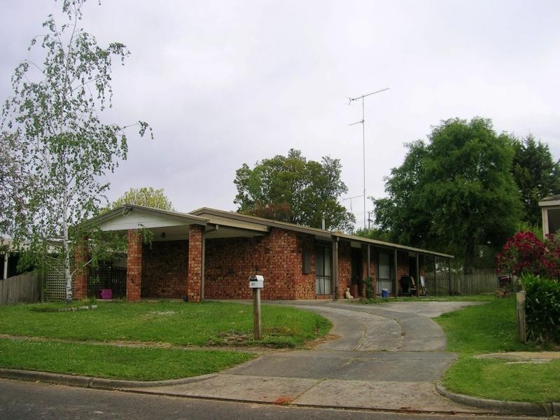 21 Alexander Street, Warragul VIC 3820