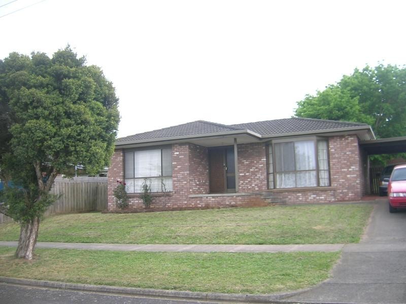 63 North Road, Warragul VIC 3820