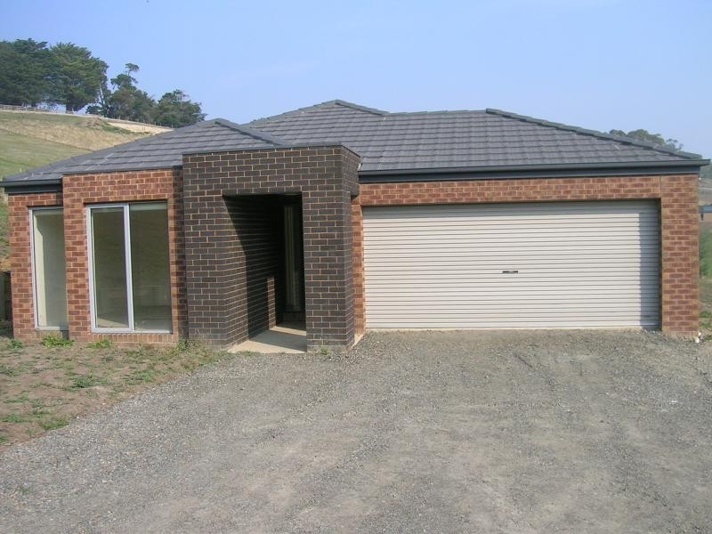 25 McDougals Road, Neerim South VIC 3831