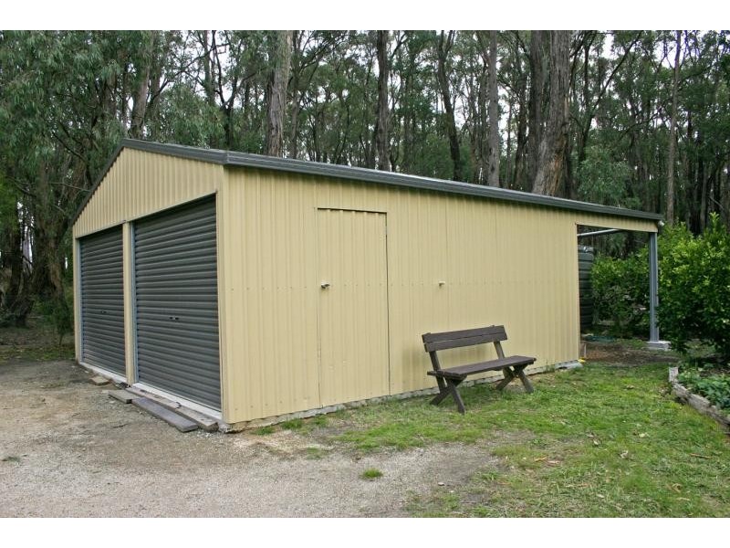 25 Pleasances Road, Darnum VIC 3822